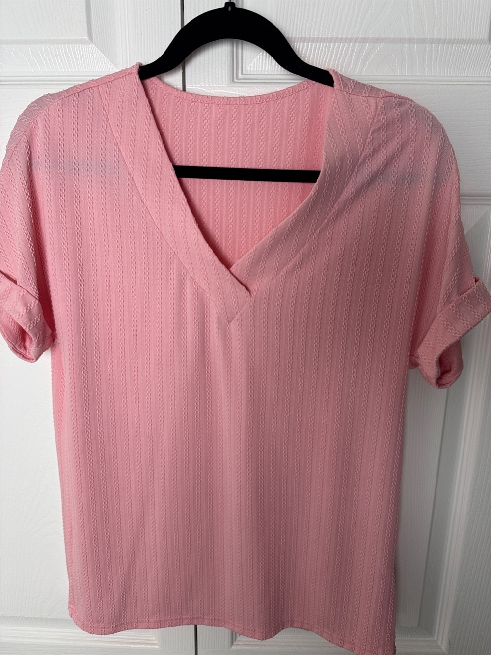 Women's Pink V-Neck Short Sleeve Top - Picture 4 of 5